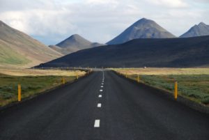 curve-hills-mountains-4033-821x550 3