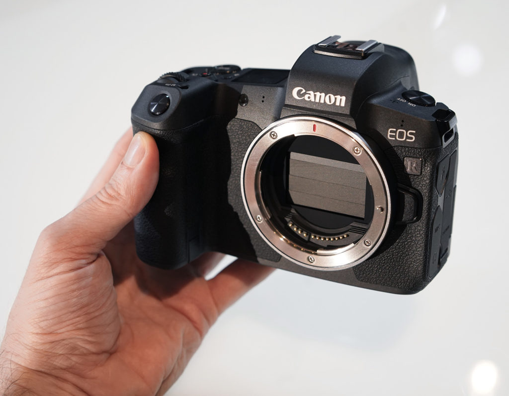 Canon-EOS-R-shutter