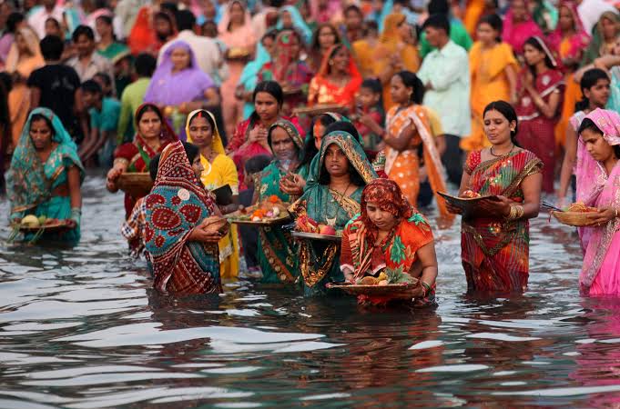 Chhath Puja 2019 : क्या है छठ पूजा का सही तरीका और जानिए क्या है इस महापर्व की पावन कथा