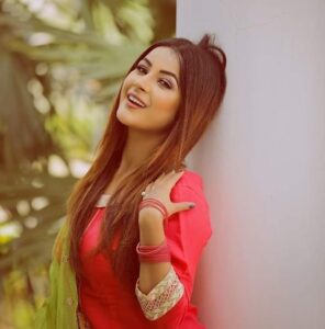 Shehnaz-Kaur-Gil 3
