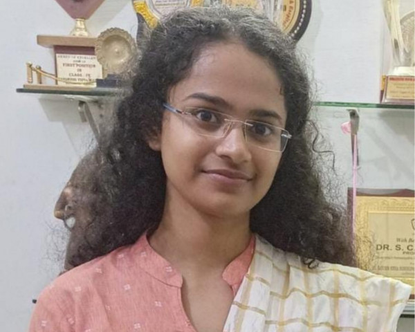 UPSC Topper 2020 Jagriti Awasthi : बेटी ने upsc परीक्षा की तैयारी के लिए छोड़ी नौकरी तो परिवार ने त्याग दिया टीवी देखना, दूसरी रैंक हासिल कर पूरे देश में रोशन किया नाम 197