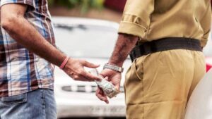 bribe-story_647_120816044434_060617074619 3