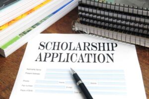 142889910_scholarship-application-in-foreign-university 3