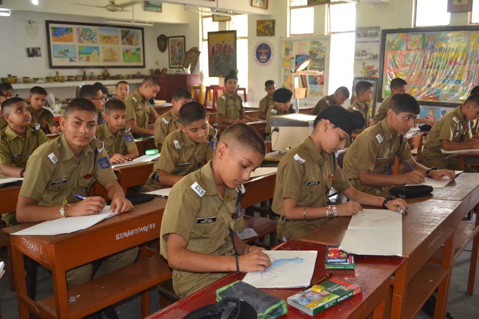 Sainik School admit card 2022 : सैनिक स्कूल एंट्रेंस एग्जाम के संबंध में बड़ी खबर, 6वीं और 9वीं के छात्र-छात्राएं जरूर देखें ये जानकारी 1