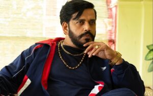 ravi_kishann.jpg 3