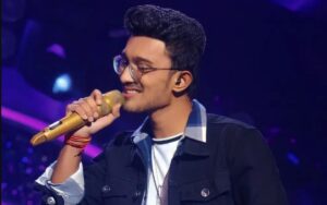 rishi_singh.jpg 3