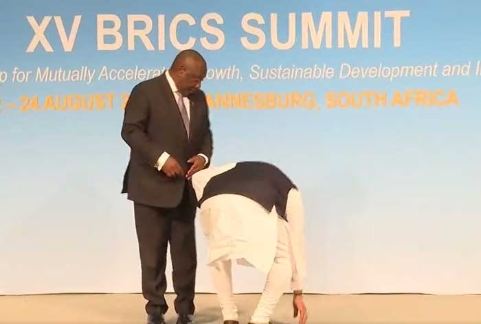 BRICS Summit South Africa : भारतीय तिरंगे के लिए पीएम नरेंद्र मोदी का प्यार, ब्रिक्स सम्मेलन में जेब में रखा तिरंगा